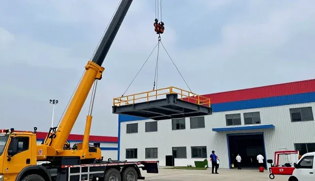 履带吊租赁解决吊装服务中的常见需求