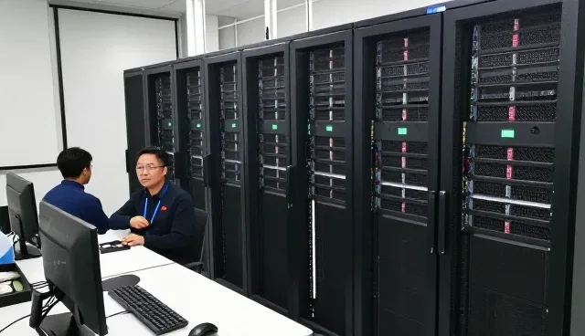仓储物流使用云原生架构咨询需要注意什么？