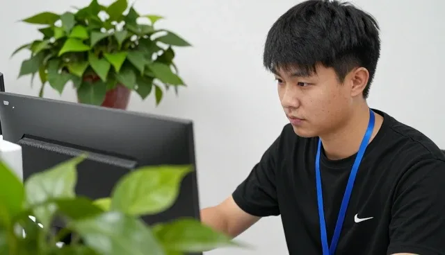风险管理方案满足复杂环境应用需求