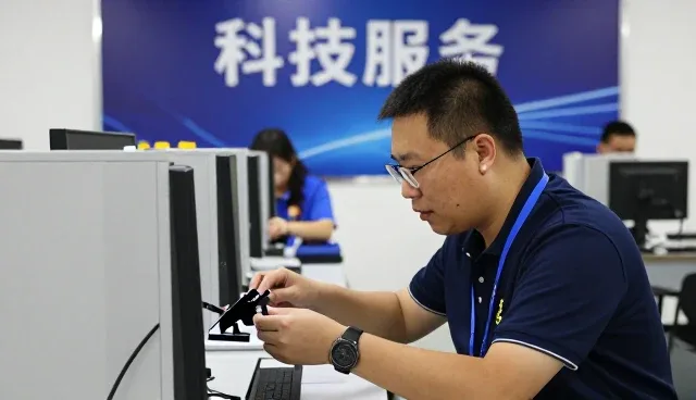数据中台建设提升交通枢纽使用效率