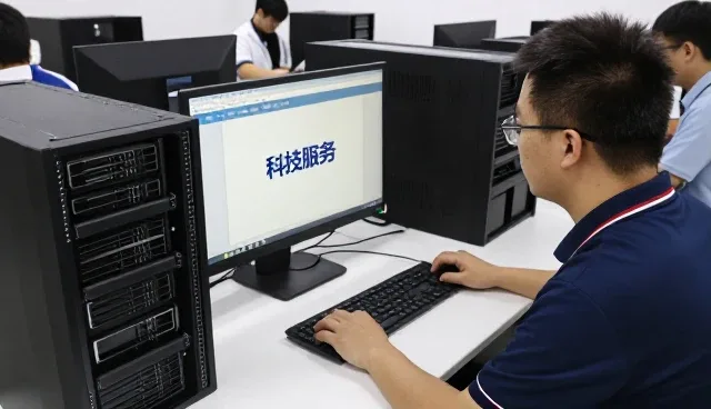 小程序定制开发如何服务不同连锁门店