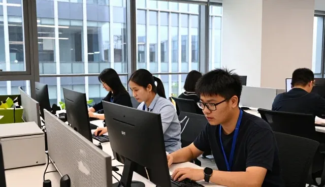 软件外包服务软件维护服务内容：西安西鼎网络科技有限公司经验谈