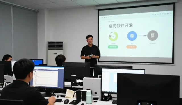 河南眷众网络科技有限公司解答关于行业解决方案的问题