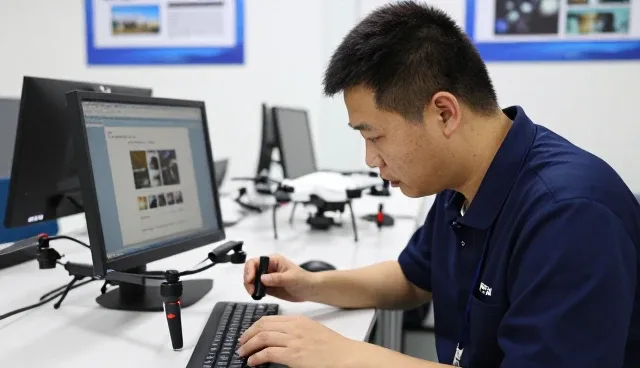 苏州市君握杰谱科学仪器有限公司探索小程序定制开发更多应用可能